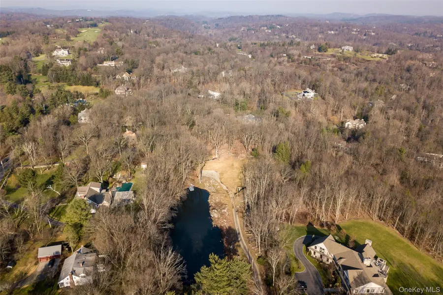 4 Ledgewood Place, Armonk, NY 10504 - Image #2