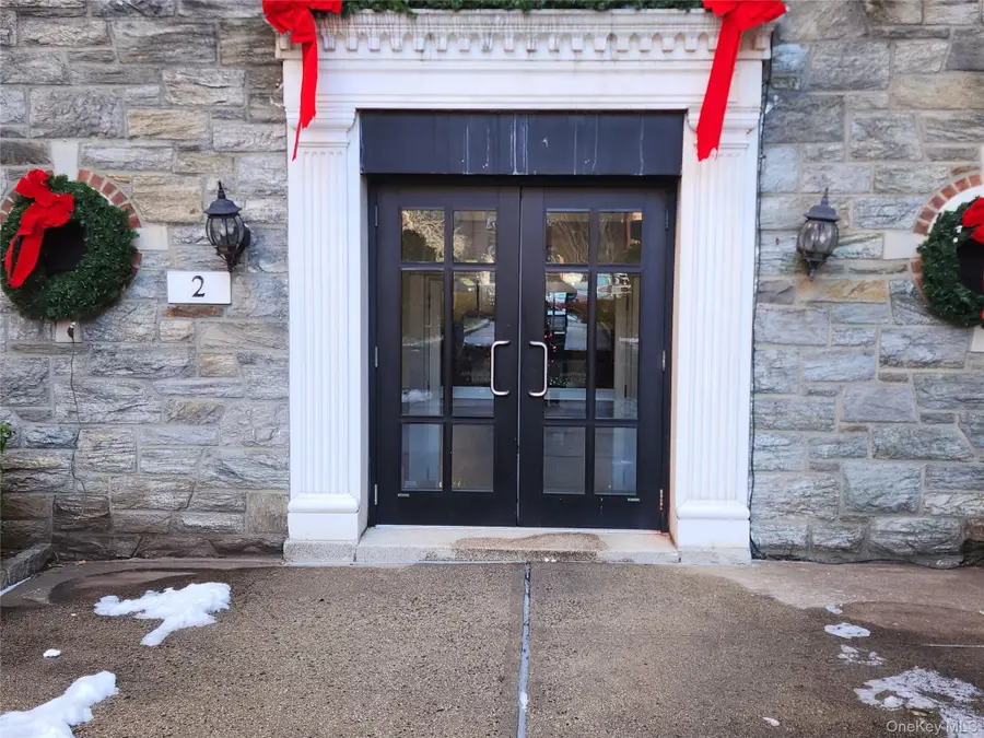 2 Fisher Drive #D101, Mount Vernon, NY 10552 - Image #2