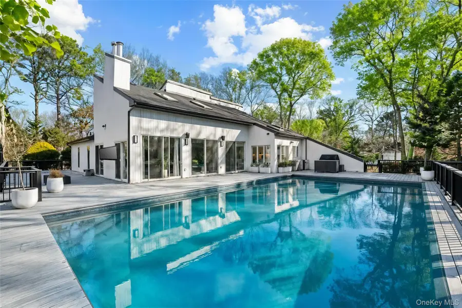 7 Midhampton Court, Quogue, NY 11959 - Image #2