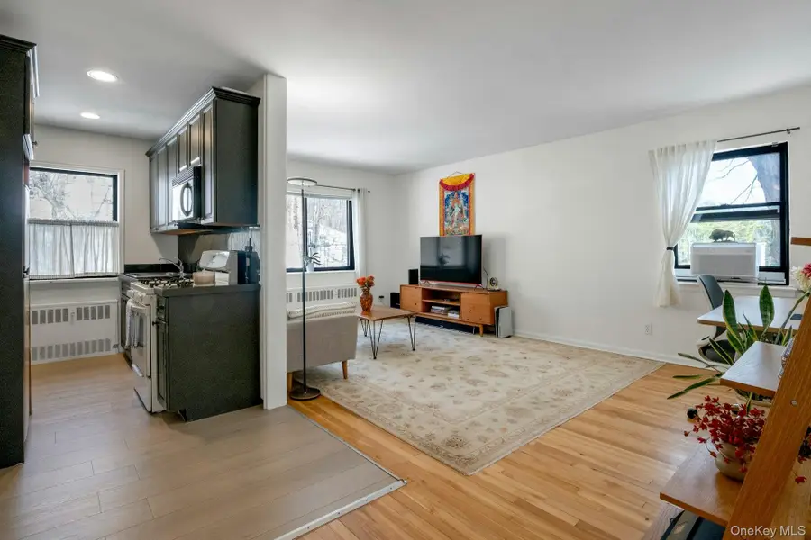 110 Virginia Road #C, White Plains, NY 10603 - Image #3