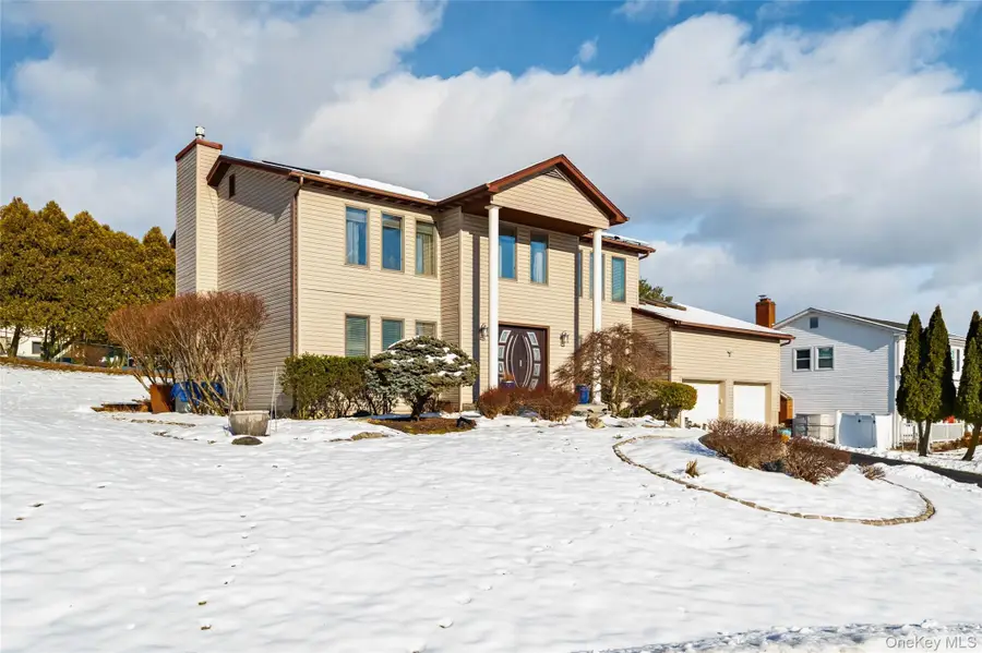 8 Lynch Court, Garnerville, NY 10923 - Image #3