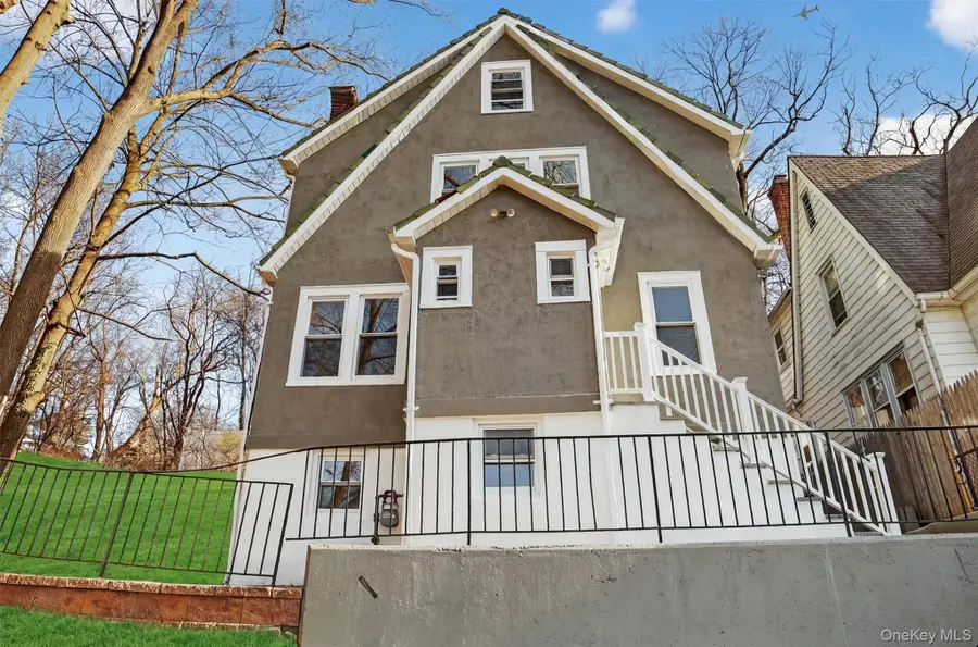 94 Jervis Road, Yonkers, NY 10705 - Image #2