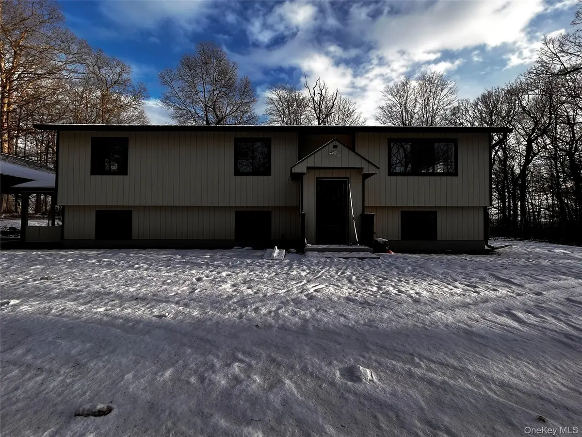 218 Beattie Road, New Windsor Town, NY 10992 - Image #1