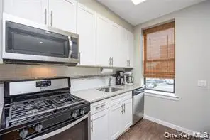 25 W Broadway #204, Long Beach, NY 11561 - #3