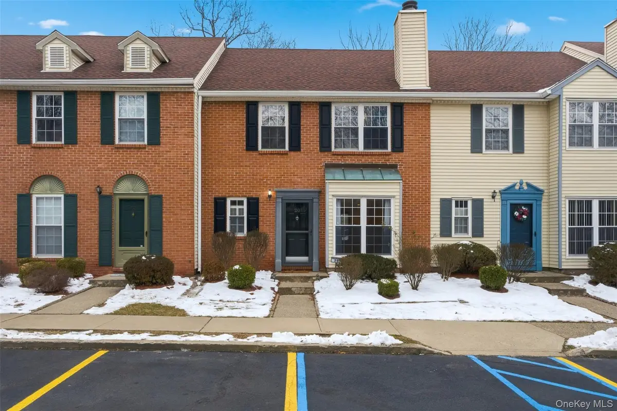 20 Yorkshire Terrace, Washingtonville, NY 10992 - Image #1