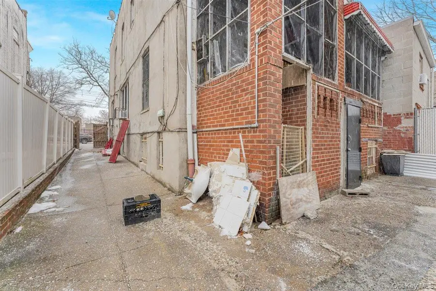 543 Miller Avenue, Brooklyn, NY 11207 - Image #2
