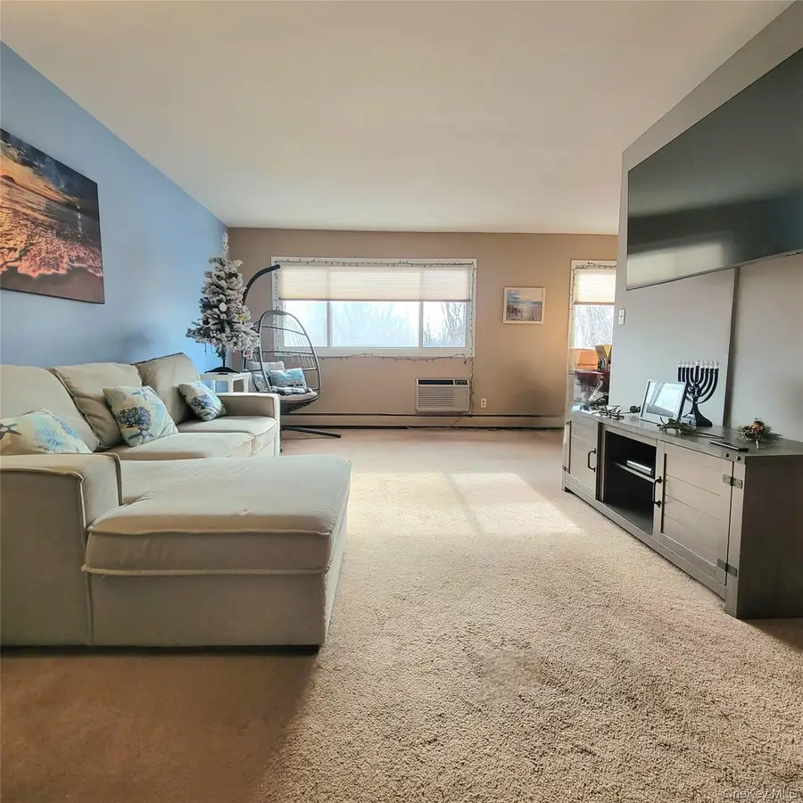 355 Route 111 #6, Smithtown, NY 11787 - Image #3