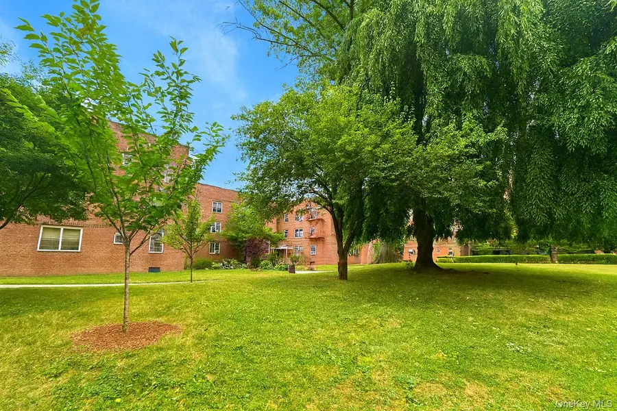 147 37 38th Avenue #C61, Flushing, NY 11354 - Image #2