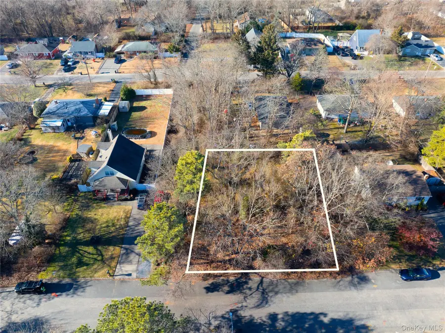 Maple Avenue, Bellport, NY 11713 - Image #2