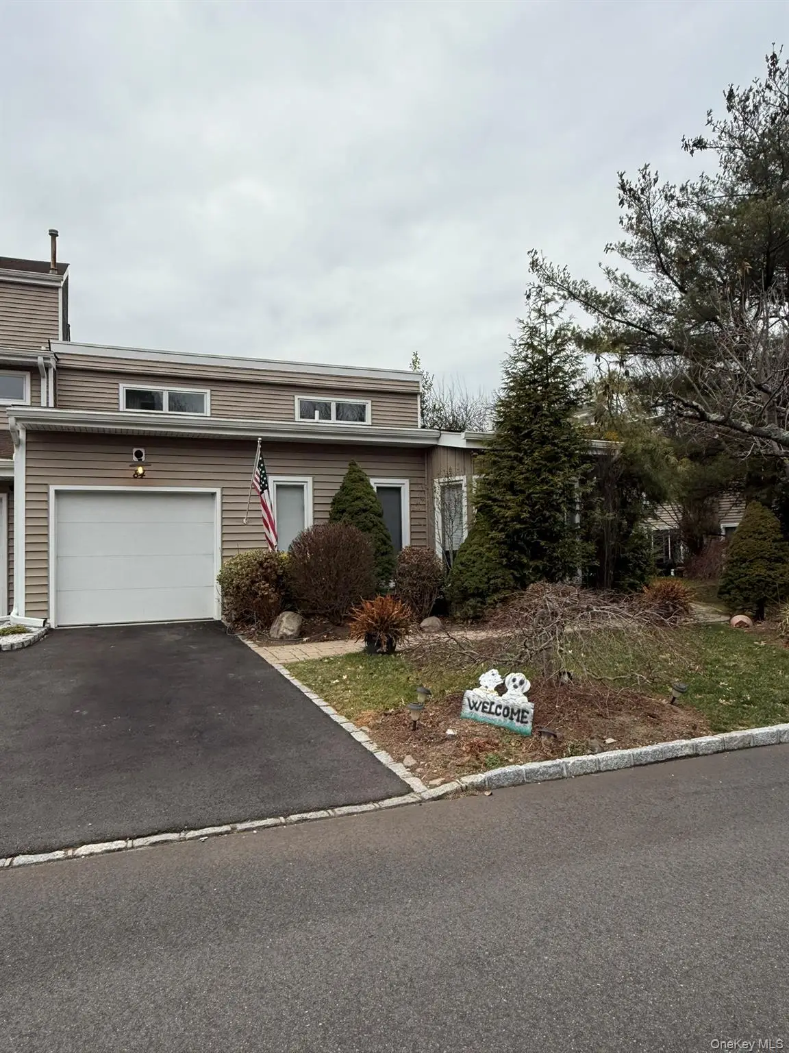 84 Kristin Lane, Hauppauge, NY 11788 - Image #1