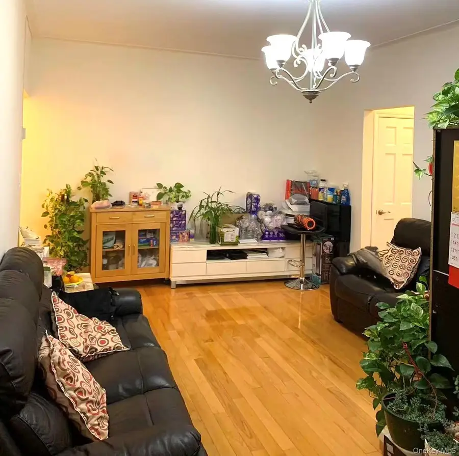 155-17 Sanford Avenue #6D, Flushing, NY 11355 - Image #2