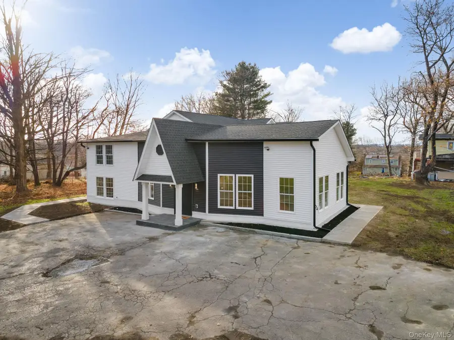 39 Overland Drive, Wallkill, NY 12589 - Image #2