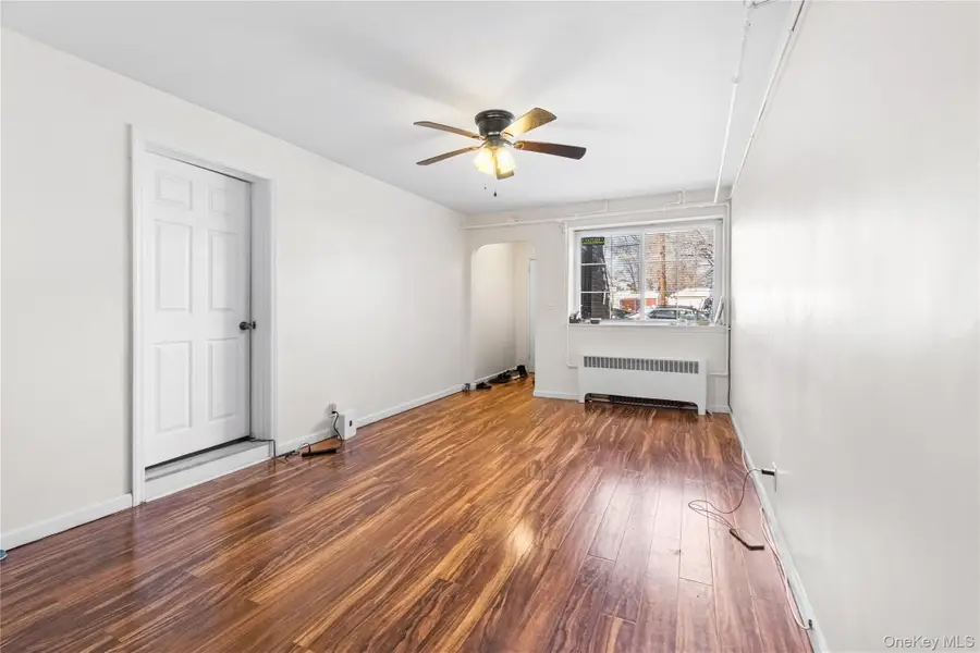 203-10 Murdock Avenue, Saint Albans, NY 11412 - Image #3