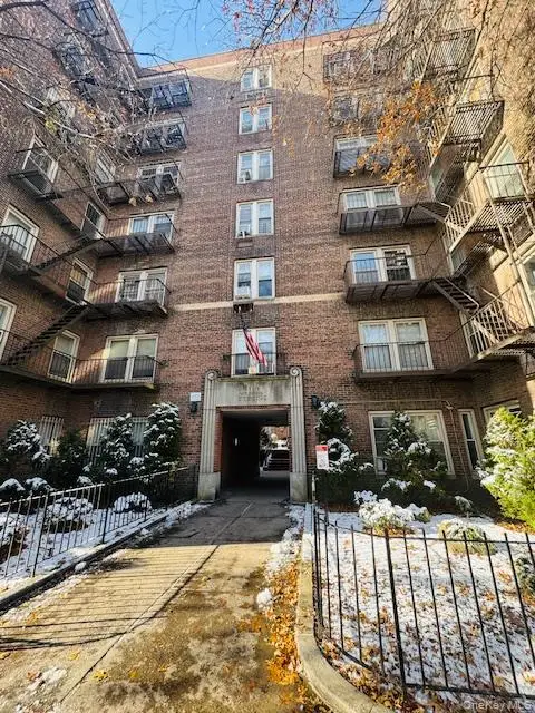 48-20 44th Street #4C, Woodside, NY 11377