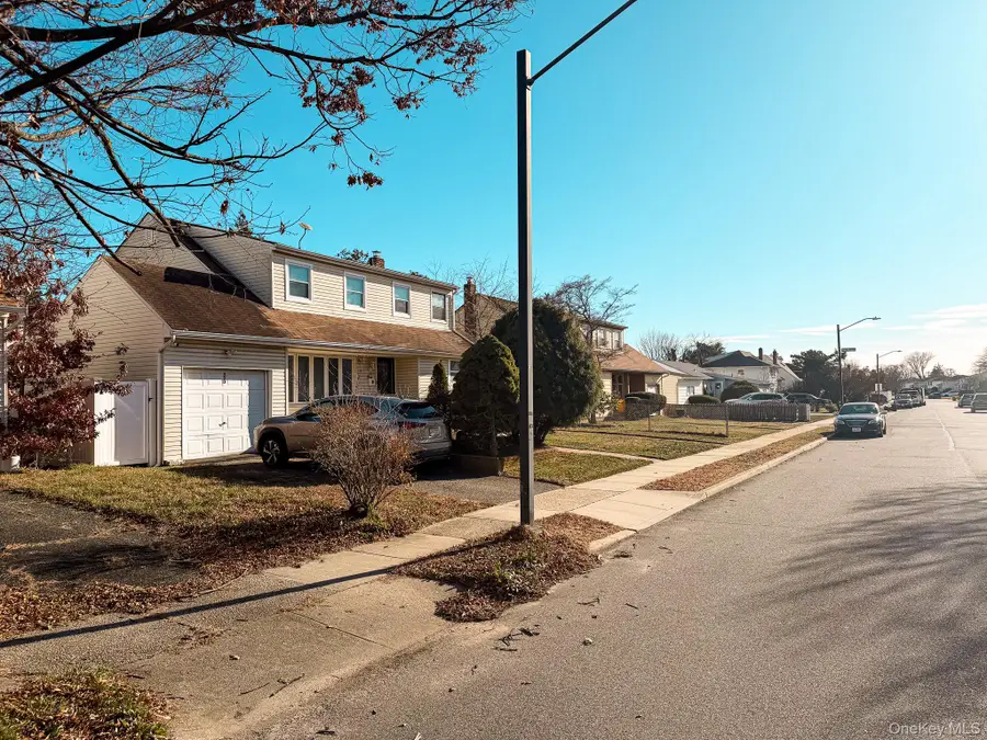 25 Ford Drive W, East Massapequa, NY 11758 - Image #3