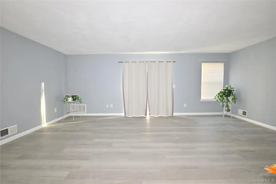 14 Kensington Way, Middletown, NY 10940 - Image #3