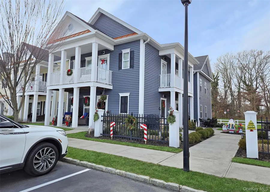 20 Bayard Drive, East Islip, NY 11730 - #2