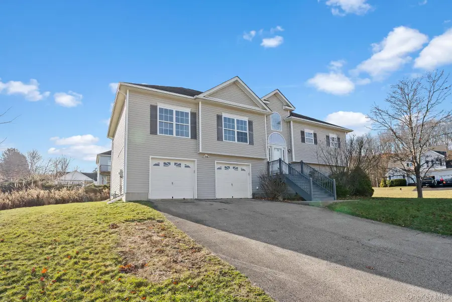 17 Carmella Road, Highland, NY 12528 - Image #2