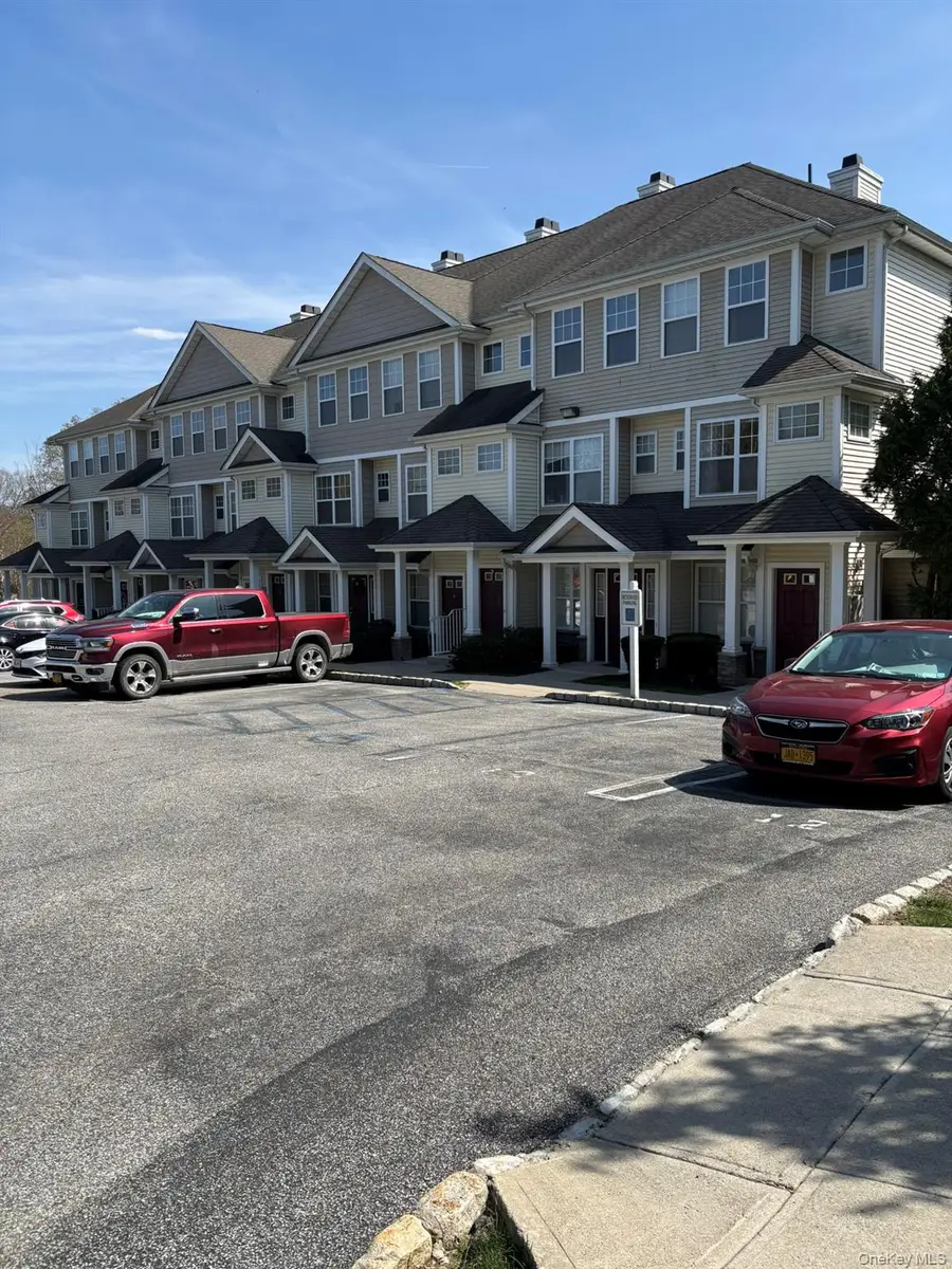 25 Fairways Drive #12, Middletown, NY 10940 - Image #2