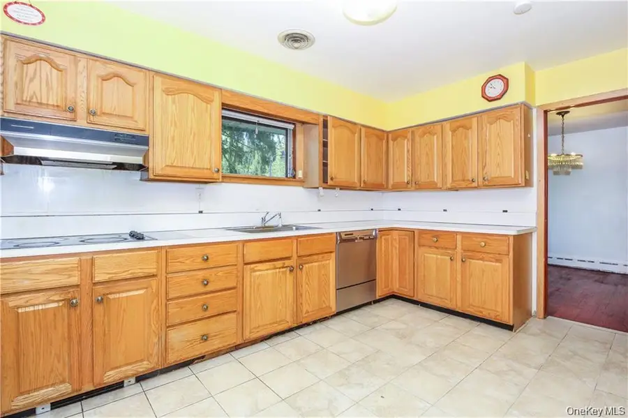 26 Montrose Point Road, Montrose, NY 10548 - Image #2