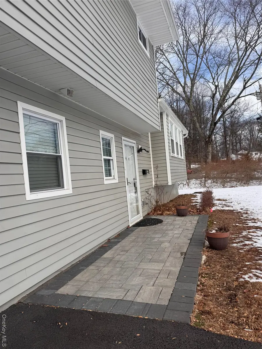 44 Twin Elms Lane, New City, NY 10956 - Image #3