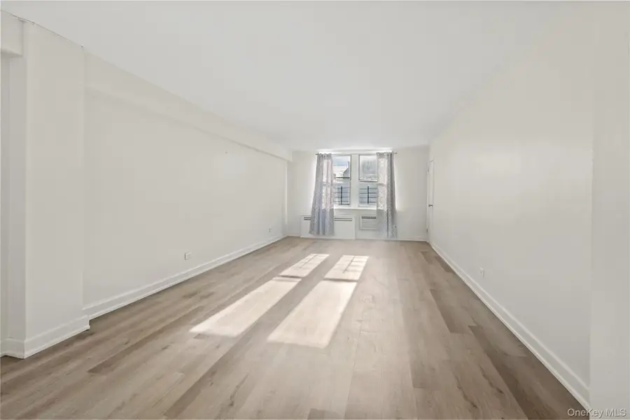 67-41 Burns Street #107, Forest Hills, NY 11375 - Image #2