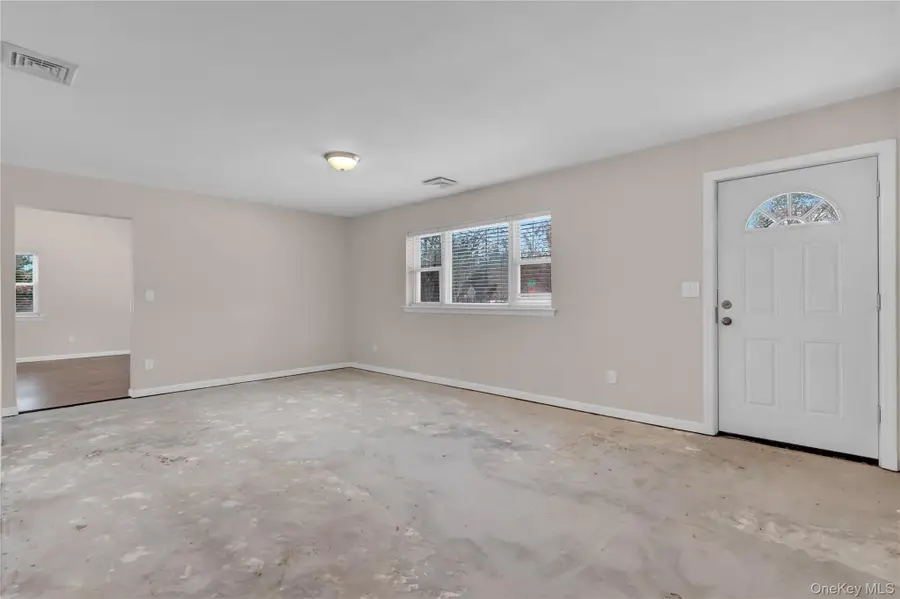 2 7th Street, Center Moriches, NY 11934 - #3