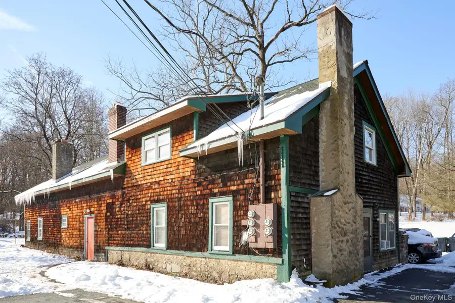 19 Roselawn Road, Central Valley, NY 10917 - Image #2