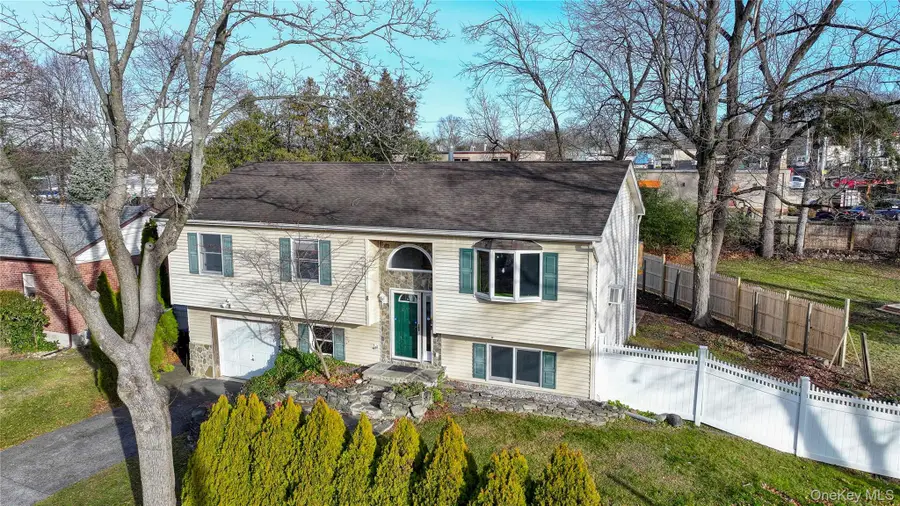 8 Jamison Place, Newburgh, NY 12550 - #3