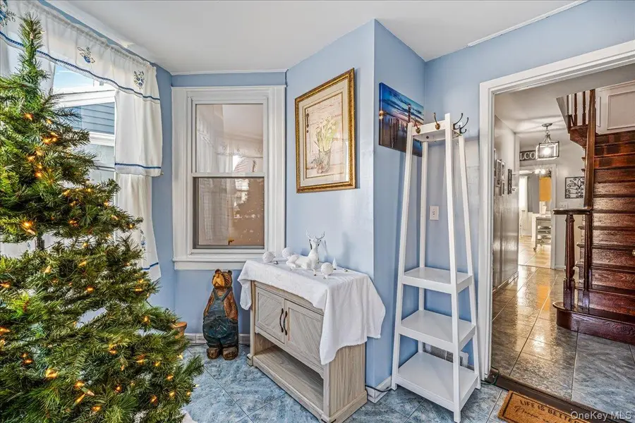 65-26 Admiral Avenue, Middle Village, NY 11379 - Image #3