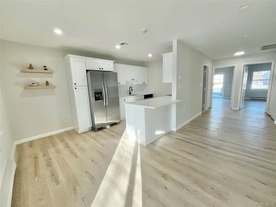 42 Trent Ct #D, Ridge, NY 11961 - Image #2