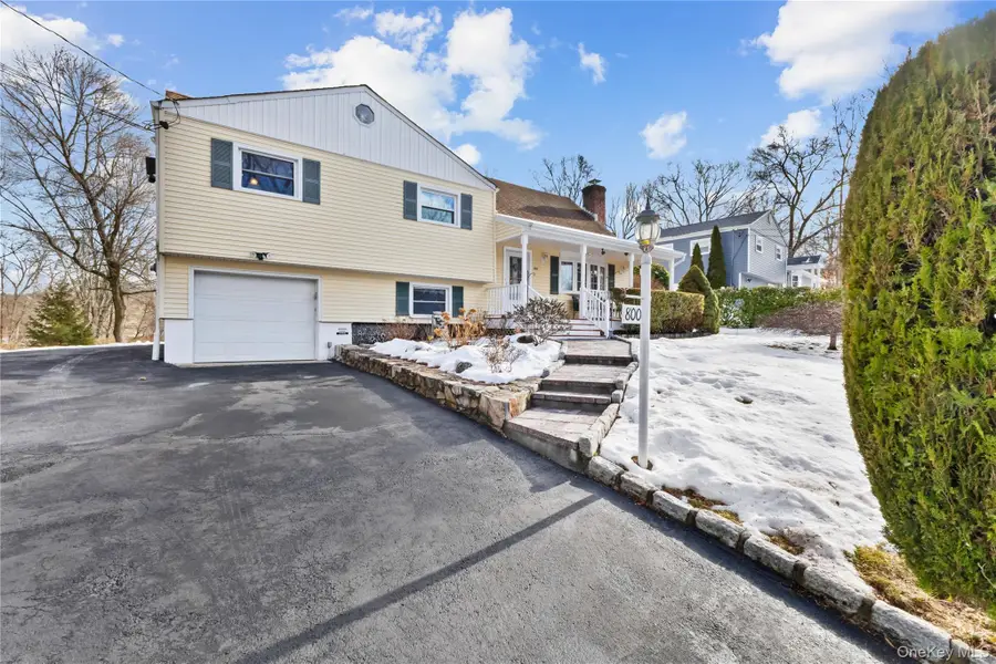 800 Terrace Place, Cortlandt Manor, NY 10567 - Image #3