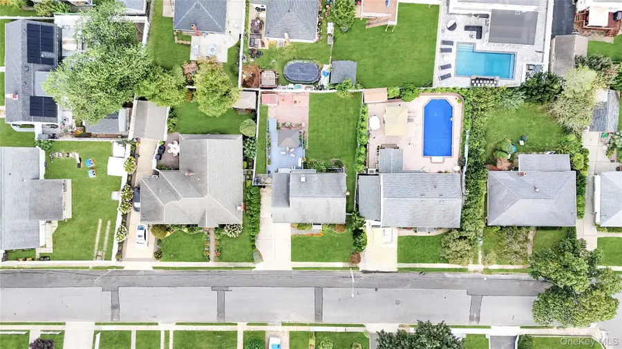 154 8th Street, Bethpage, NY 11714 - #3