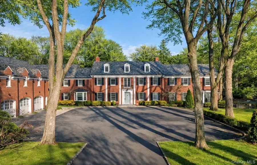 393 Mill River Road, Muttontown, NY 11771 - Image #3