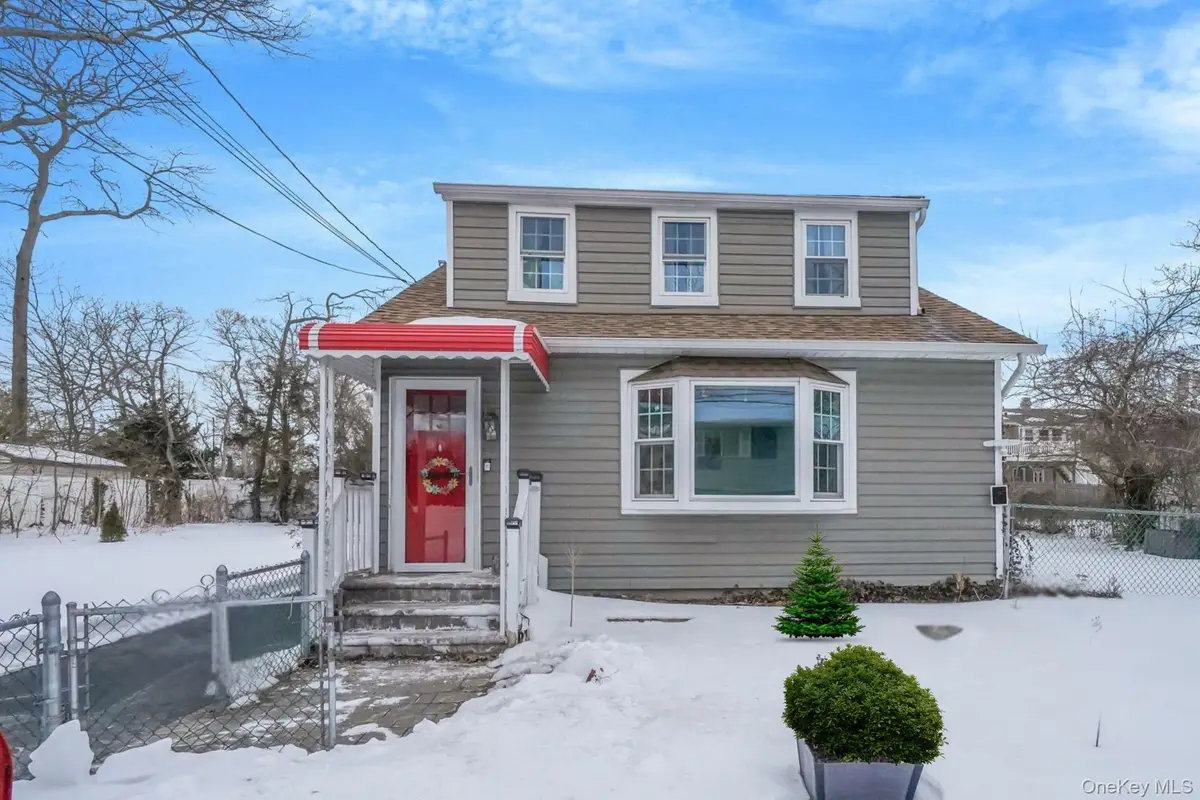 20 Blythe Road, Ronkonkoma, NY 11779 - #1