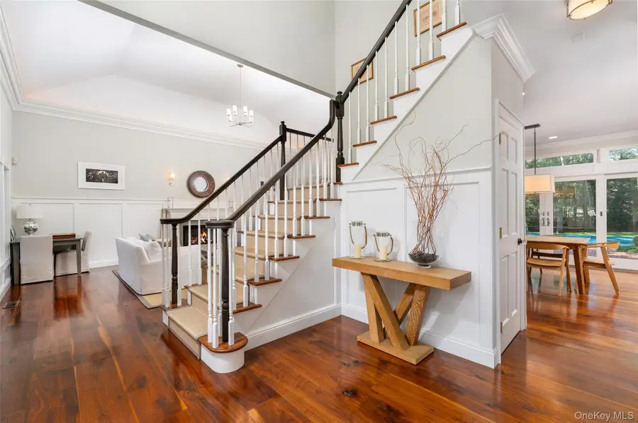 8 Mountain Laurel Lane, Southampton, NY 11968 - #3