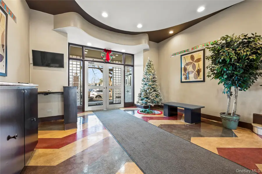 84-31 Van Wyck Expressway #3C, Jamaica, NY 11435 - #2