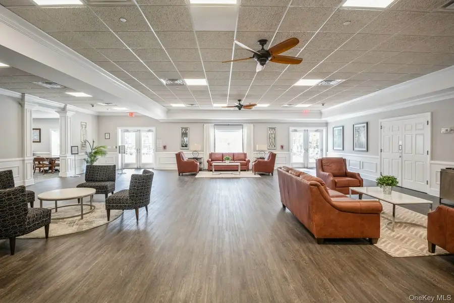 434 Autumn Drive, East Meadow, NY 11554 - Image #2