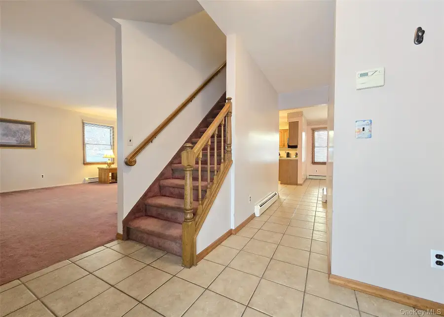 14 Avenue C, Holbrook, NY 11741 - Image #3