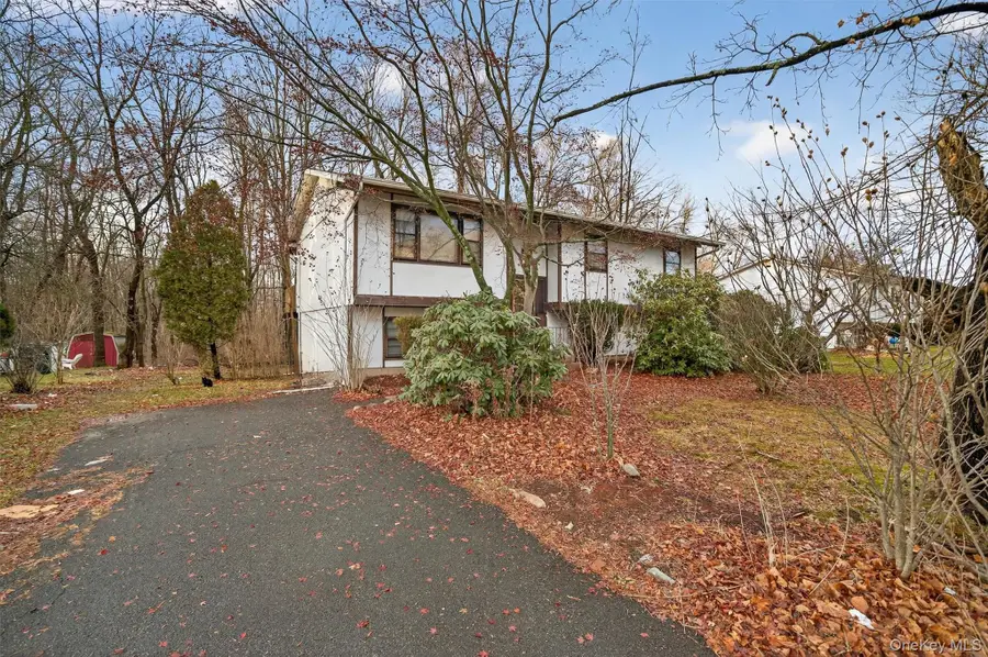 53 Mallory Road, Spring Valley, NY 10977 - Image #3