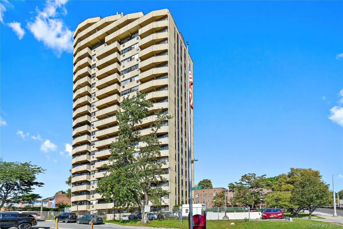 1523 Central Park Ave #3E, Yonkers, NY 10710 - #1