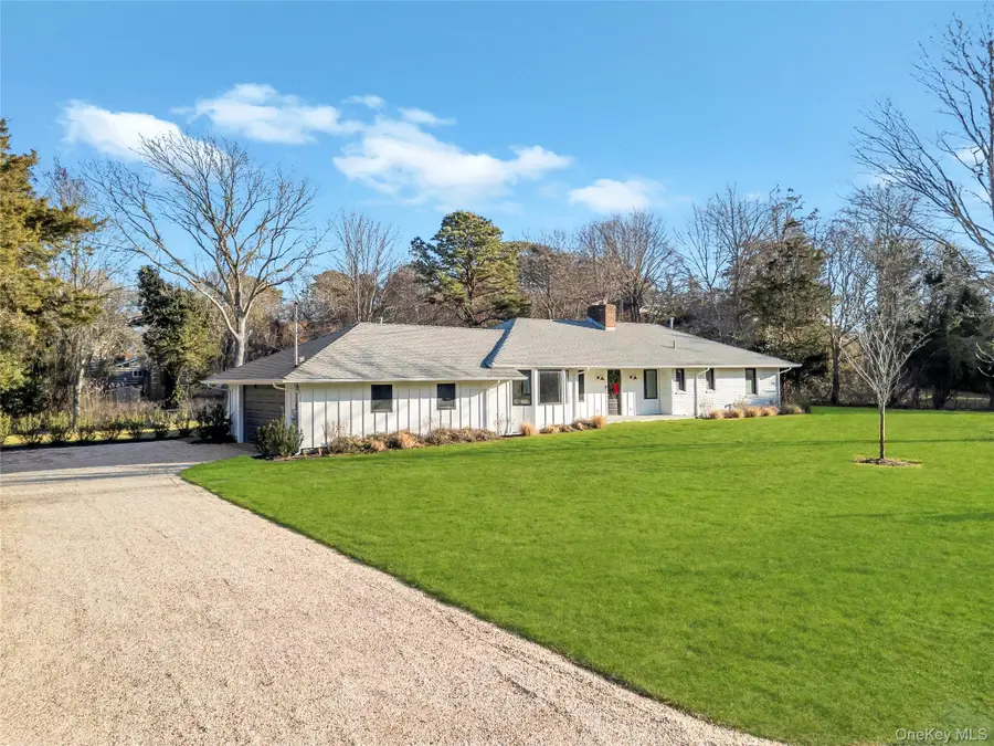10 Lenape Road, Southampton, NY 11968 - Image #2