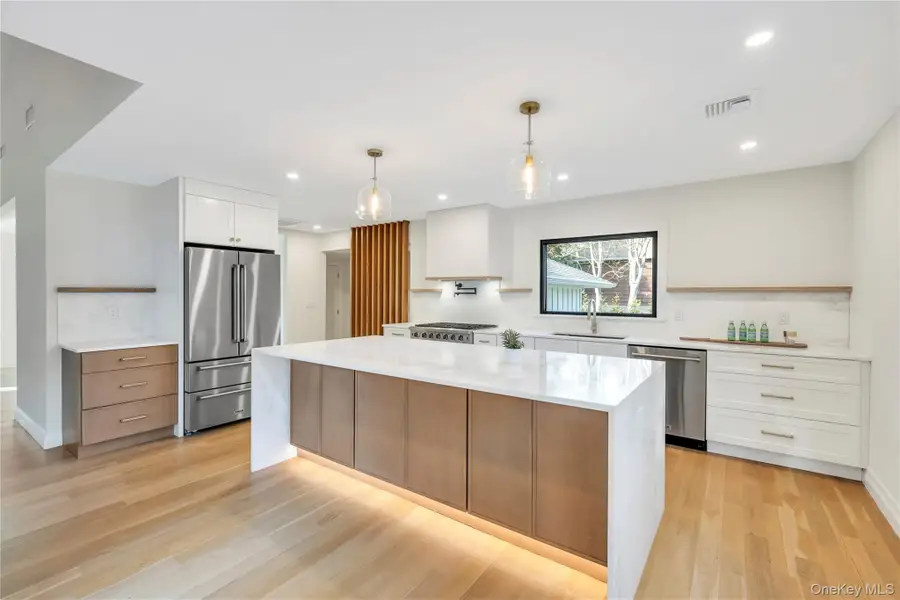 10 Lenape Road, Southampton, NY 11968 - Image #3