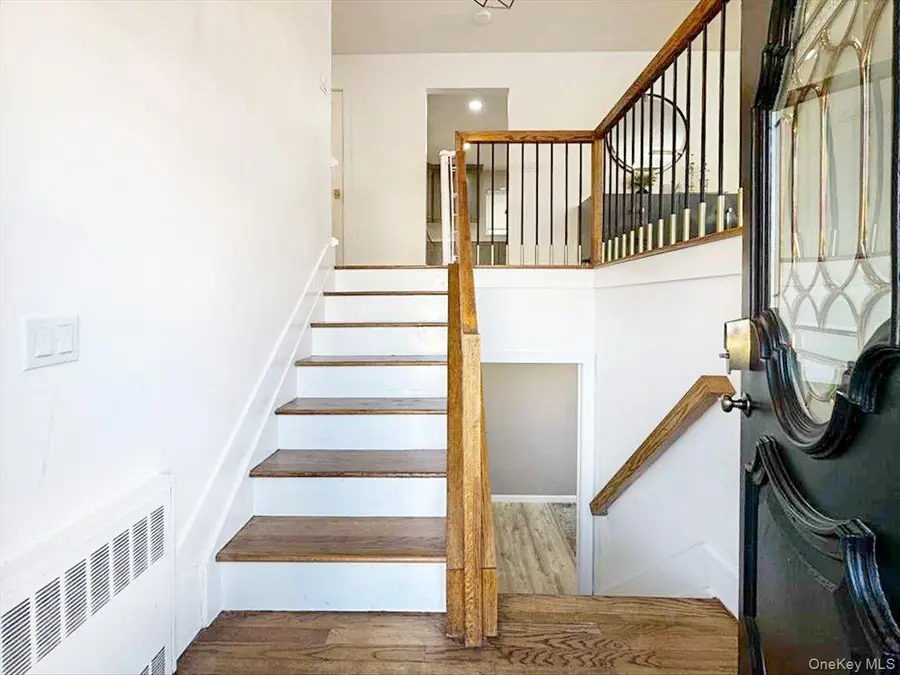 219 Pearsall Place, Woodmere, NY 11598 - Image #3