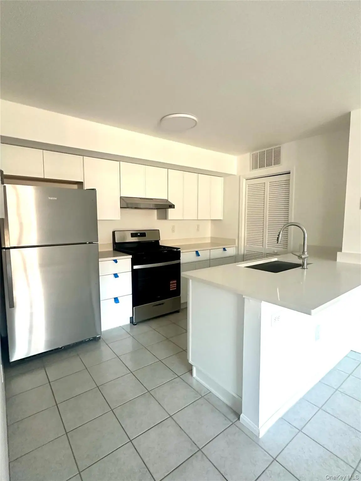 854 E Crooked Hill Road, Pearl River, NY 10965 - Image #1