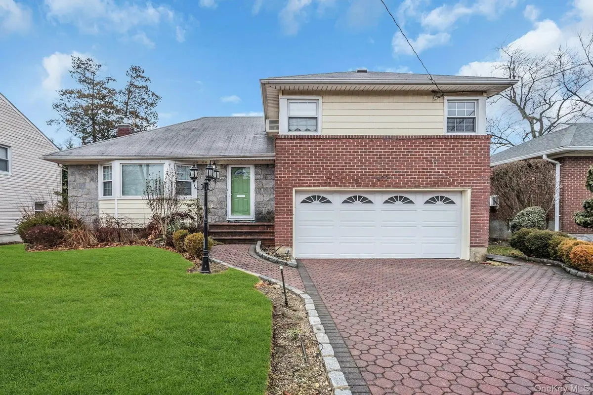 477 De Mott Avenue, Baldwin, NY 11510 - Image #1