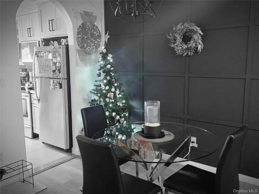 570 Broadway #16A, Lynbrook, NY 11563 - Image #3