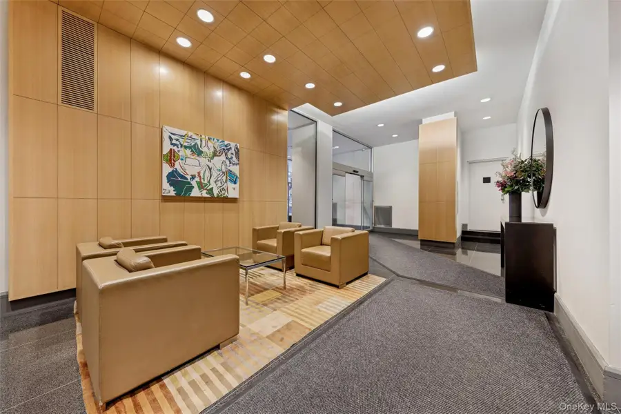 251 E 51st Street #15G, Manhattan, NY 10022 - Image #2