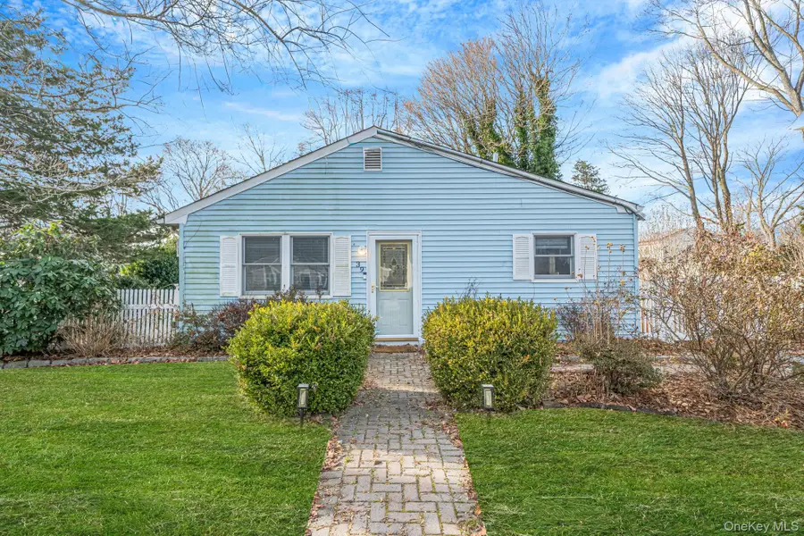 39 Kay Road, Calverton, NY 11933 - Image #2