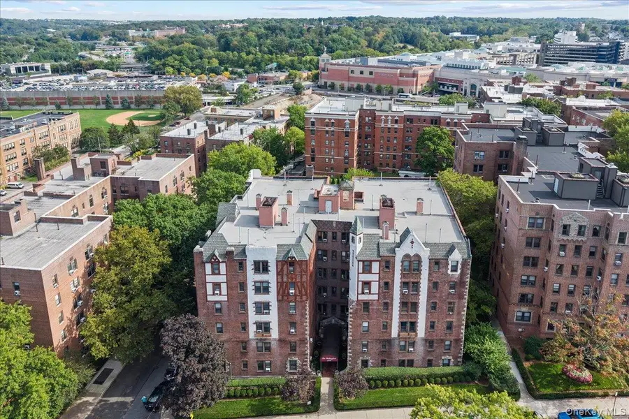 312 Main Street #6B, White Plains, NY 10601 - Image #2